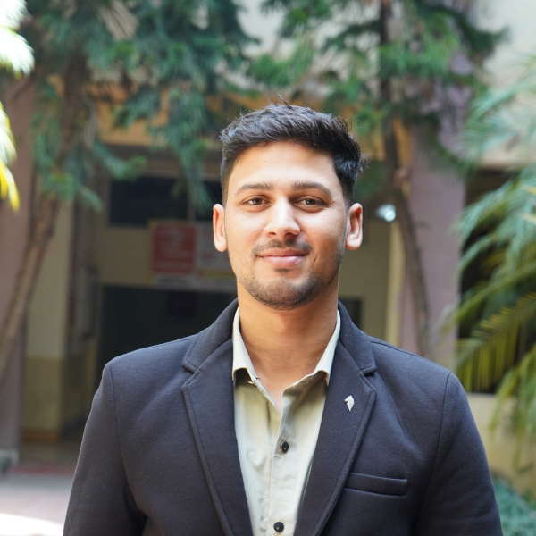 Mr. Deepak Kansari, SSIPS